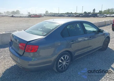 2012 Volkswagen Jetta 2.0L S z USA, uszkodzony, nr VIN 3VW2K7AJ1CM330540